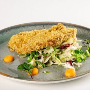 SNITEL VIENEZ CU MIX DE SALATA CROCANTA SI CRUSTA PARMEZAN 430 GR